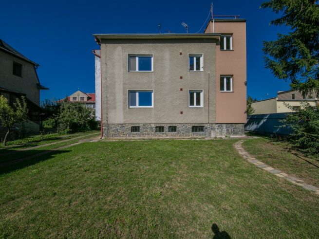 Prodej dvougeneračního rodinného domu 170 m2, Olomouc - Slavonín